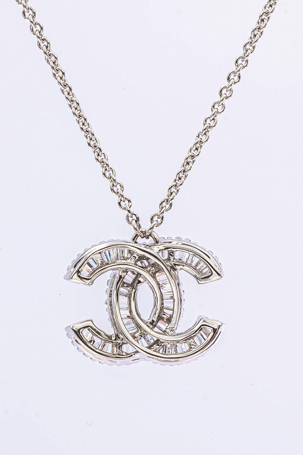 18CT White Gold Chanel Style Double C Diamond Pendant and Chain Thirty ...